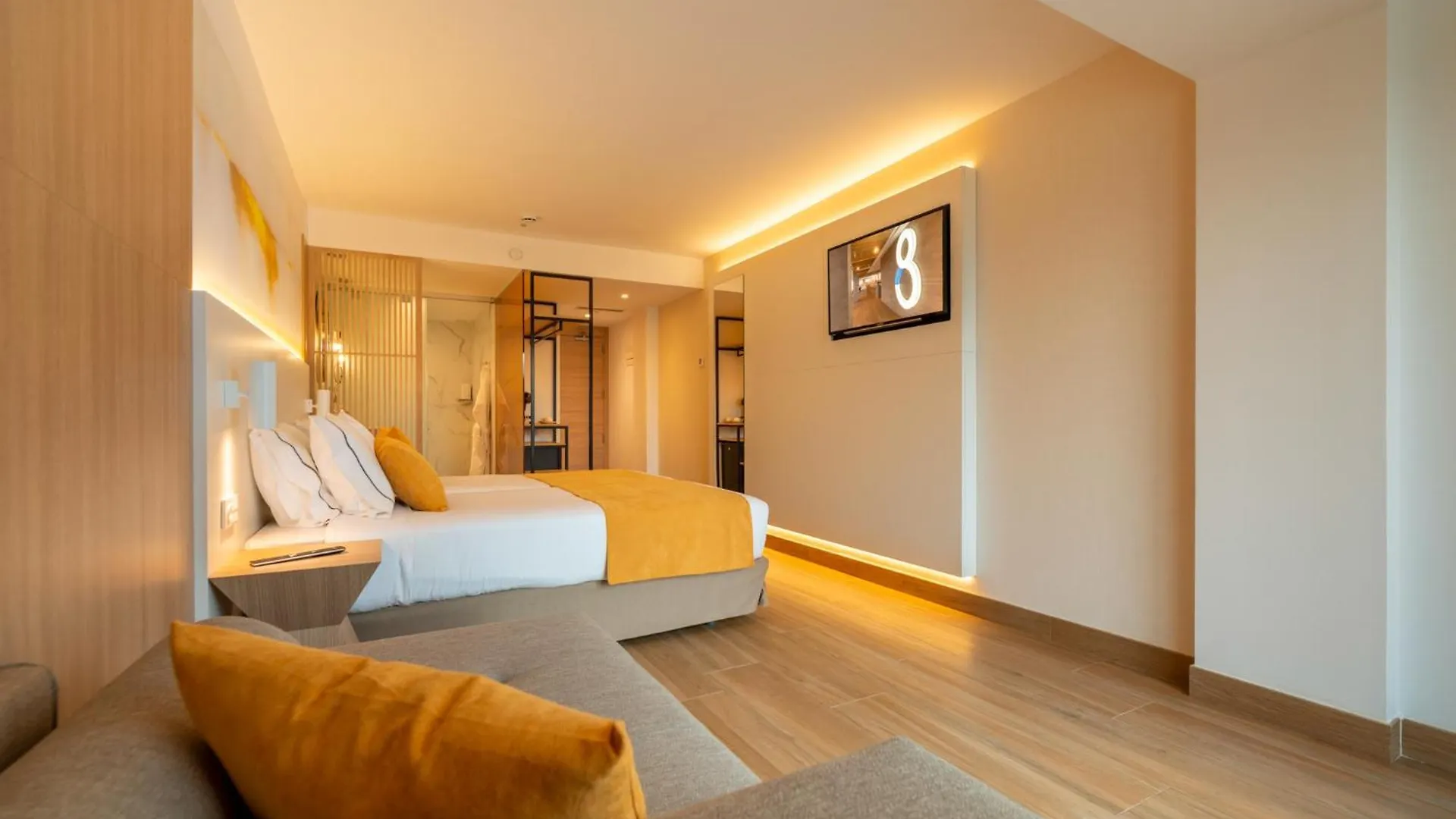 ****  L'Azure Hotel 4* Sup Lloret de Mar España